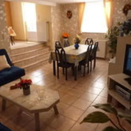 Feriehus Retreat In Baugnez