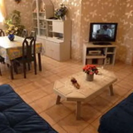 Retreat In Baugnez Сasa de vacaciones *