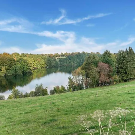 Retreat In Baugnez Сasa de vacaciones *